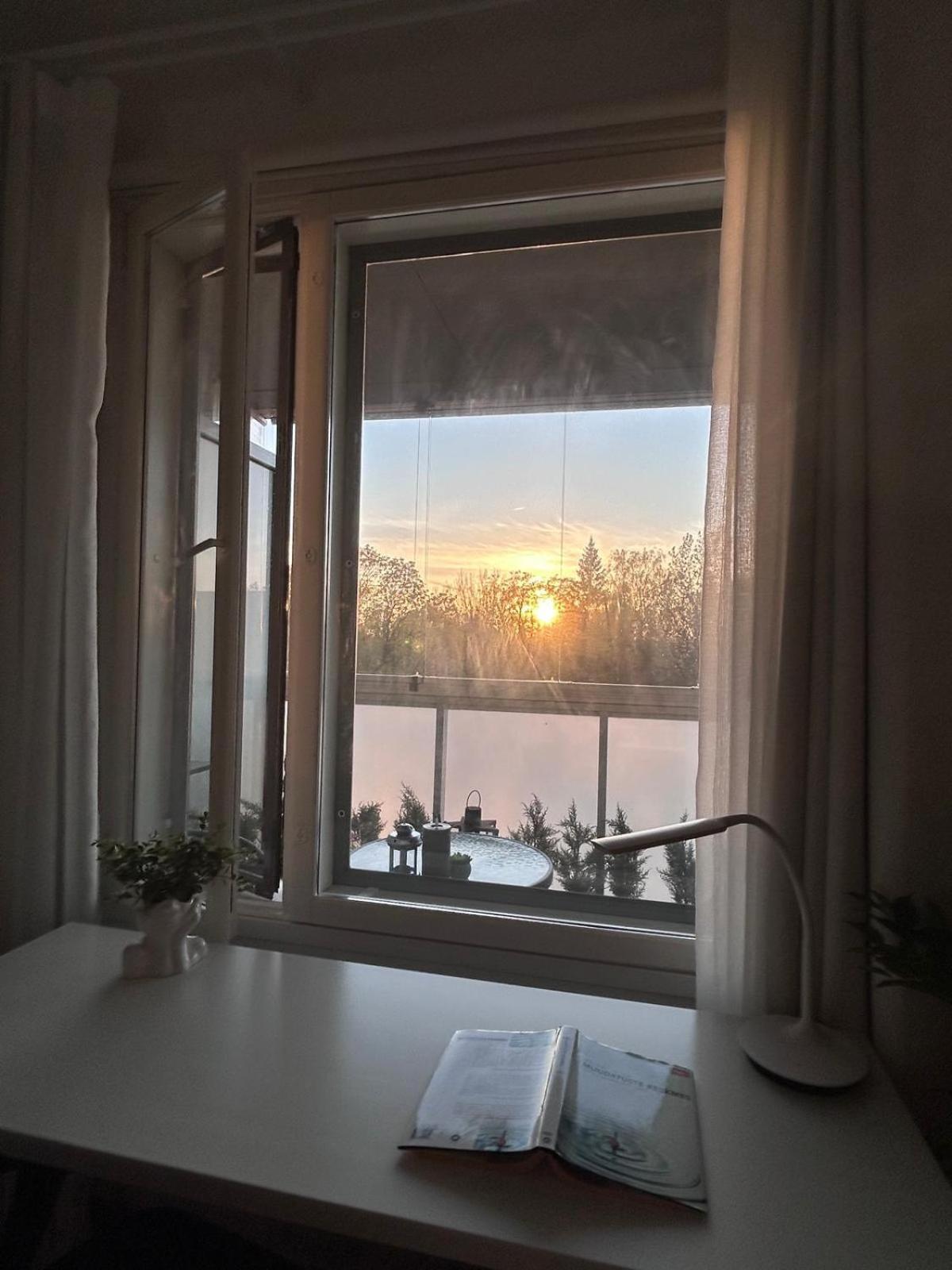 Stella'S Apartment - City Center - Free Secure Parking - Big Sun Terrace - Air Conditioning - Wifi - Tram To The Tallinn Bus Station And Old Town Exterior photo